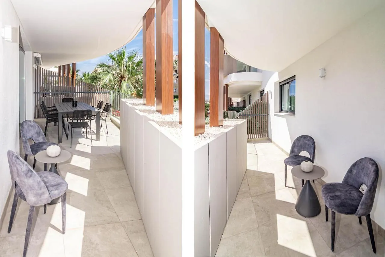 Inf32L- Modern City Apartment, Families Only Estepona Spain