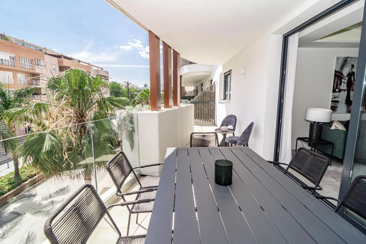 Inf32L- Modern City Apartment, Families Only Estepona 0*,  Spanien